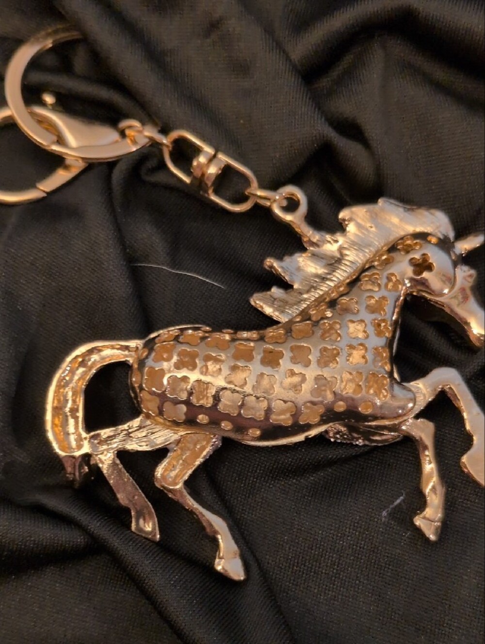 Rhinestone Horse Bag Charm/ Keychain - Sparkling Gold Accent - Picture 4 of 5